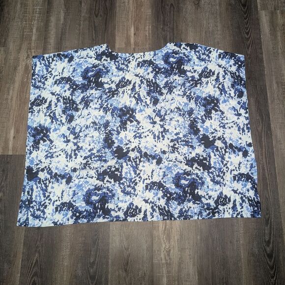 Roaman's Women's Blue and White Abstract Print Top Size 18/20 - Picture 2 of 4